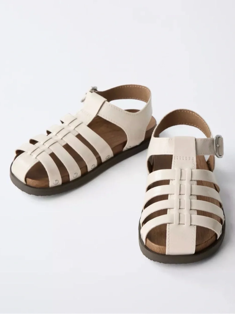 NEVER WORN! Zara Kids Cream Strappy Fisherman Sandals